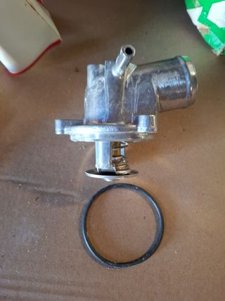 Termostato Mercedes W124, W202, W210, Vito, Sprint