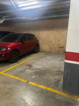 Garaje en venta en El Centre en Esplugues de Llobregat