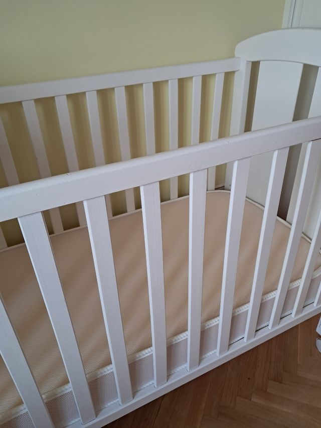 Cuna de bebe + Colchón