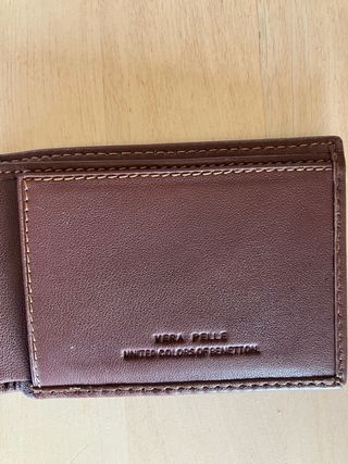 Cartera Benetton marrón de piel. NUEVA
