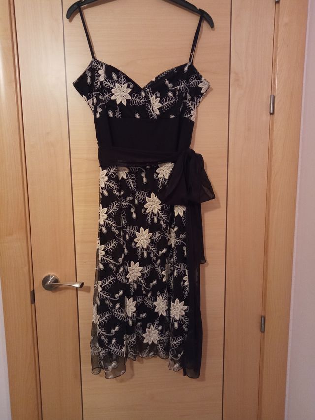 Vestido fiesta bordado