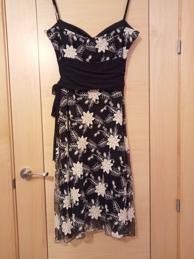 Vestido fiesta bordado