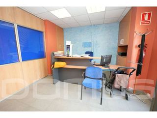 Local comercial en venta en Sant Vicenç dels Horts