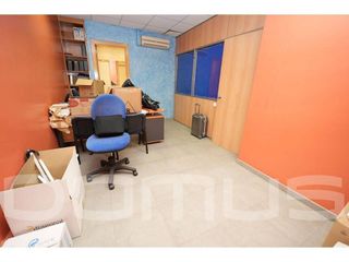 Local comercial en venta en Sant Vicenç dels Horts