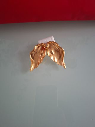 Pendientes hoja dorados Parfois