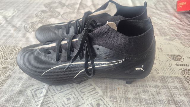 Botas fútbol Puma - Negras