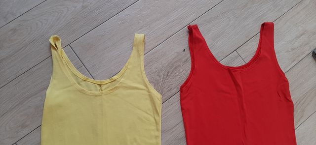 2 Vestiti estivi Taglia S - Rosso e Giallo