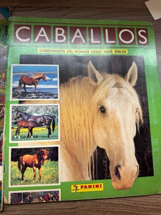 Álbumes Panini Animales Domésticos y Caballos  wwf