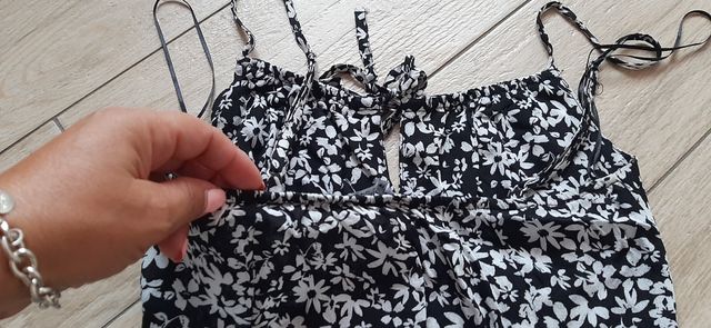 Vestito Bershka fiori bianco-nero XS
