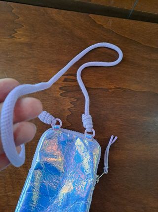 Custodia cellulare tracolla iridescente