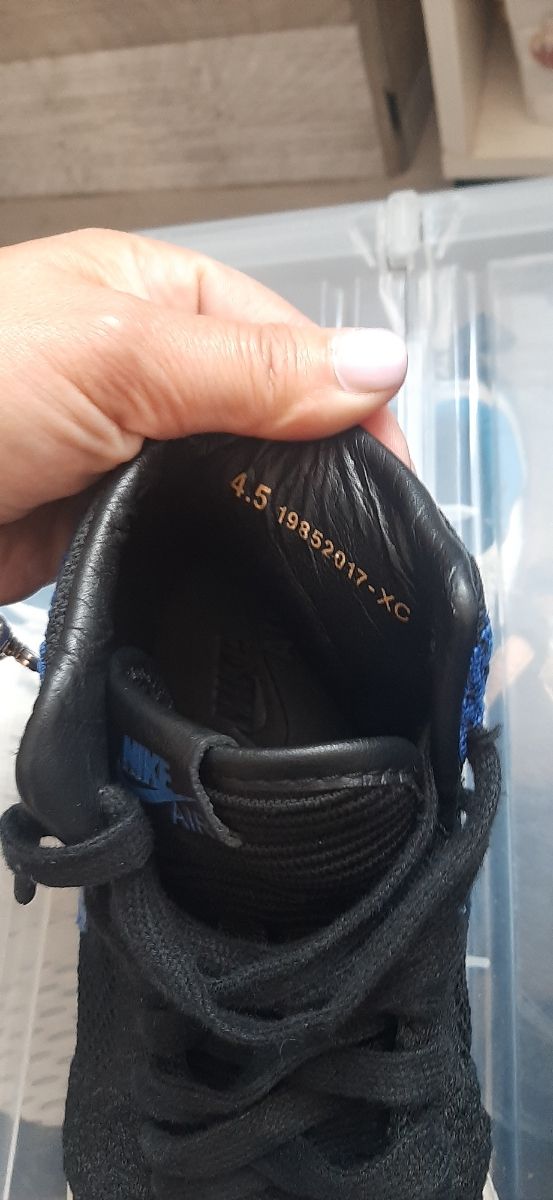 Nike Air Jordan 1 Retro Hi Flyknit 36