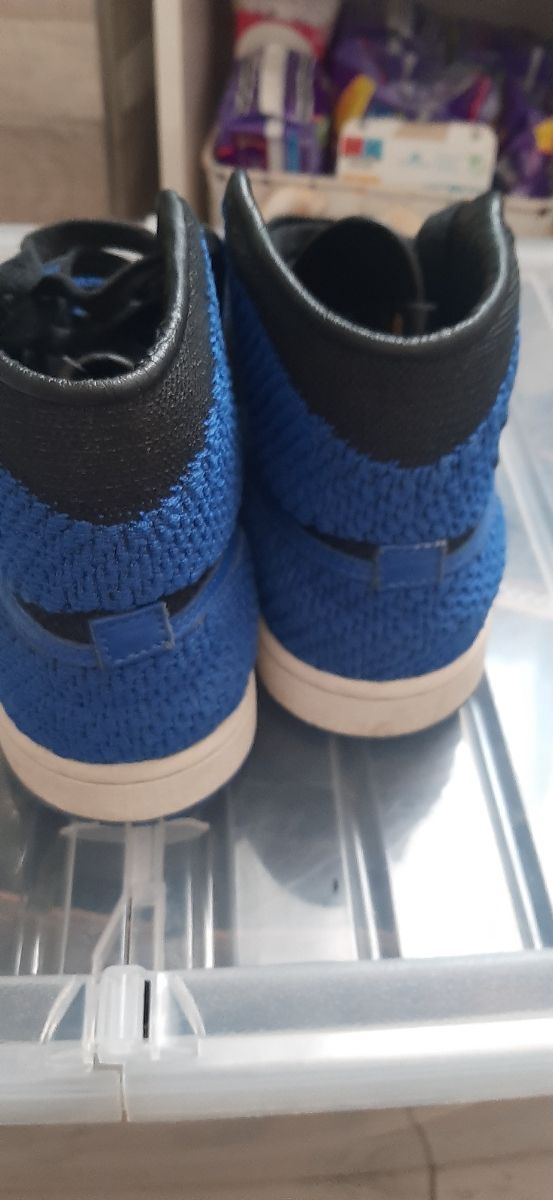 Nike Air Jordan 1 Retro Hi Flyknit 36