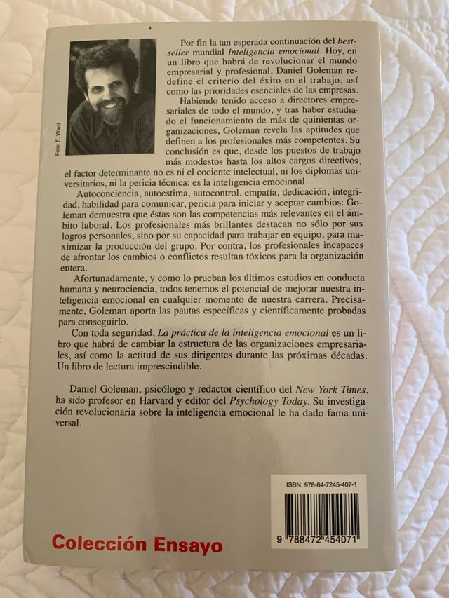 La práctica de la inteligencia emocional (Spani...