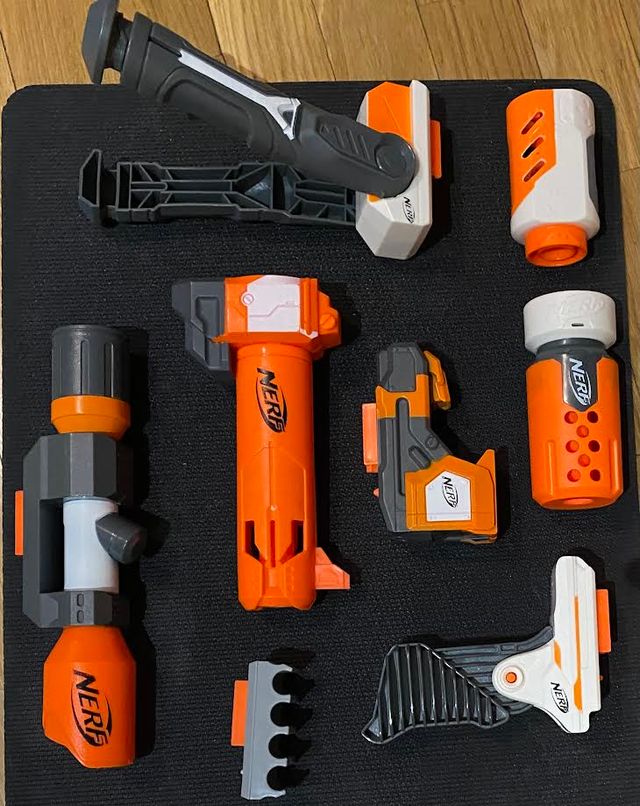Nerf Modulus IonFire + 8 accesorios
