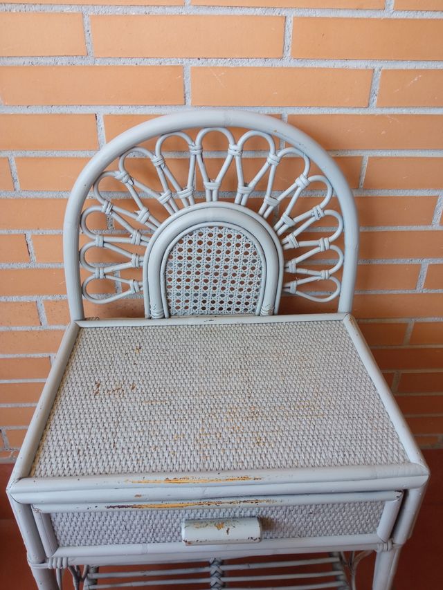 Mesita bambú vintage 