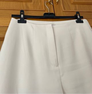 Pantalones anchos beige