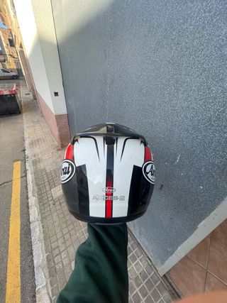 Casco arai