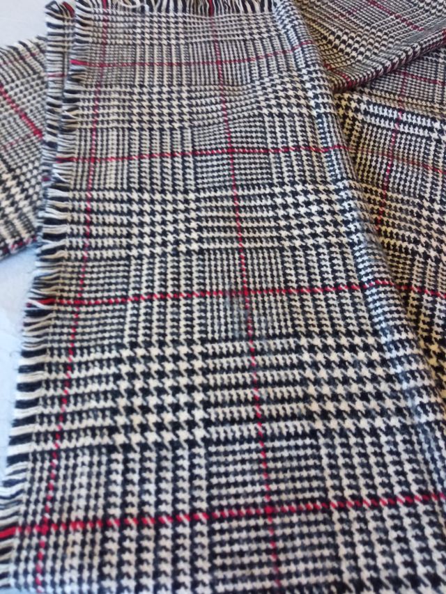 Sciarpa a quadri pieghevole