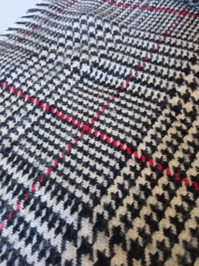 Sciarpa a quadri pieghevole