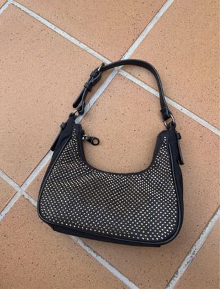 Bolso Stradivarius negro c/pedreria