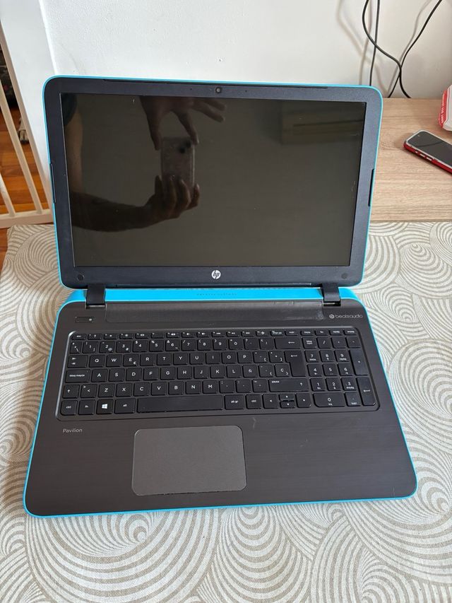 Portátil HP Beats Audio Azul