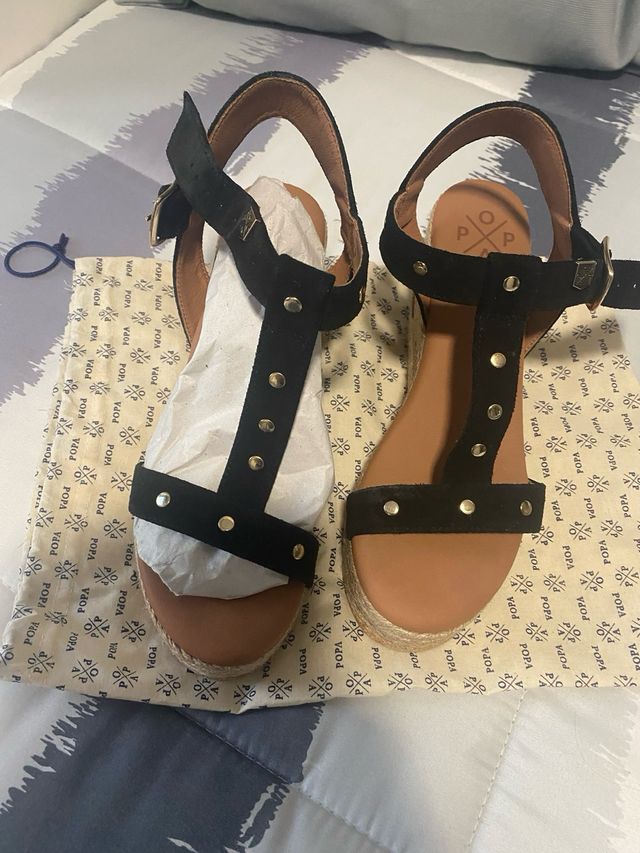 Sandalias cuña POP negras, talla 38