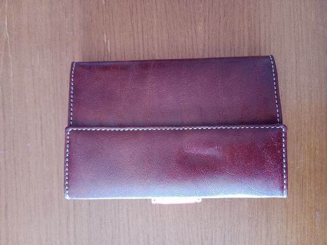 Conjunto cartera y porta llaves piel billetera