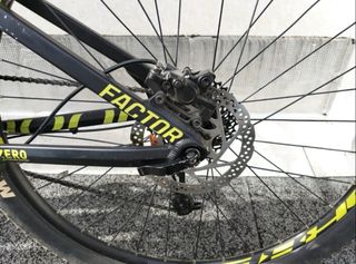 Mondraker Factor 27.5 OPORTUNIDAD!!! URGE VENTA