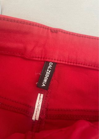 Pantalones Calzedonia rojos