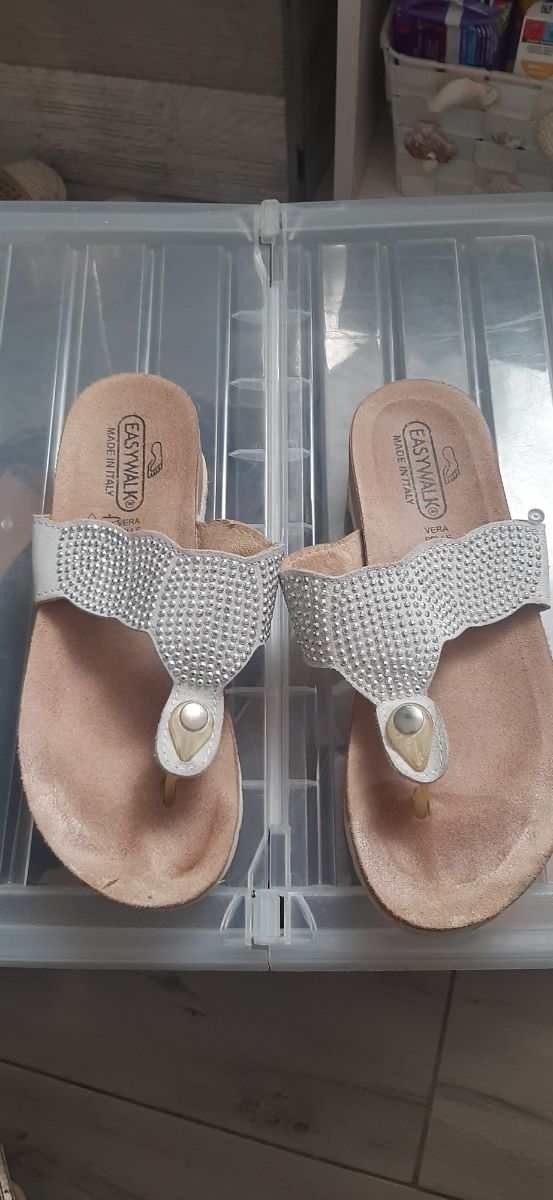 Infradito Easywalk 36 pelle bianco argento