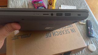 Portátil ASUS M509D Ryzen 7-3700u Gris