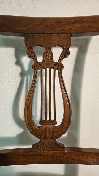 4 Sedie in legno 