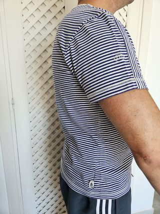 Camiseta rayas azul marino-blanco