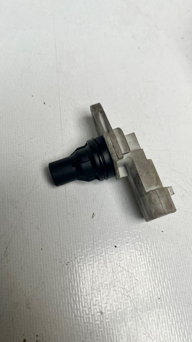 Sensor cigüeñal Opel Corsa C 1.3 DCI