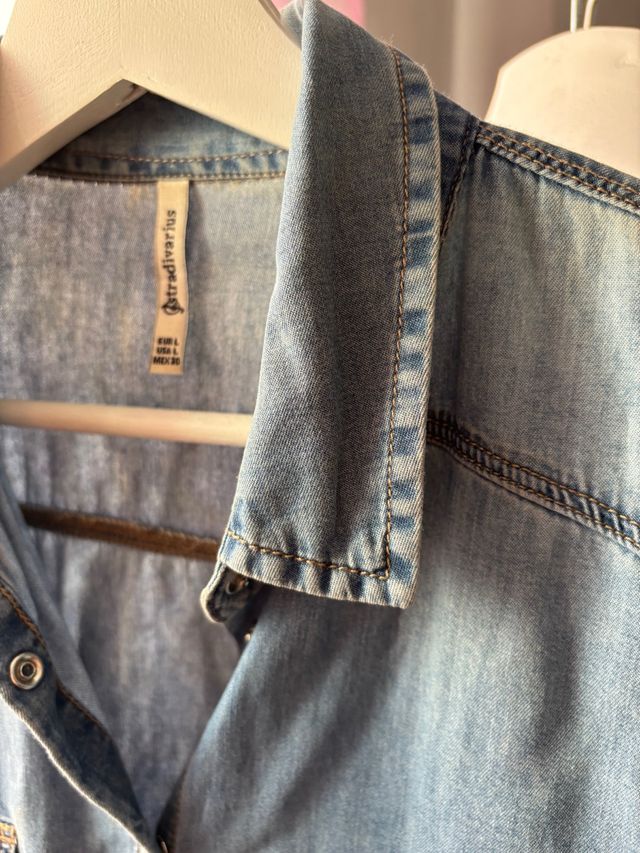 Camisa vaquera Stradivarius L
