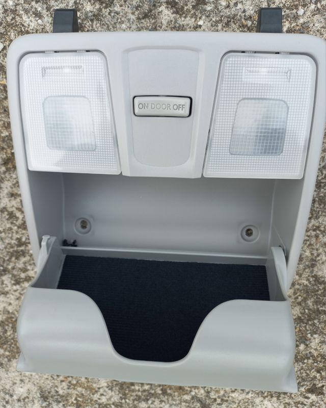 Plafón interior portagafas Kia Ceed y Hyundai