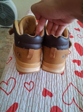 Botas Niño Marrón