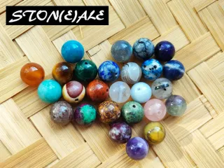 Girocollo in macrame con acquamarina e sodalite