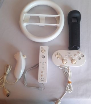 Wii: Pack Volante + Mandos
