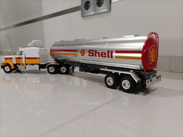 Camión PETERBILT 359 Shell 1:43