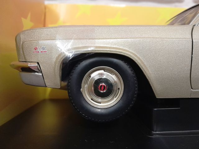 Chevy Biscayne 1966 – American Muscle