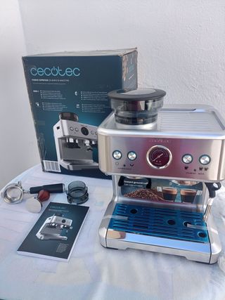 Cafetera Cecotec Power Espresso 20
