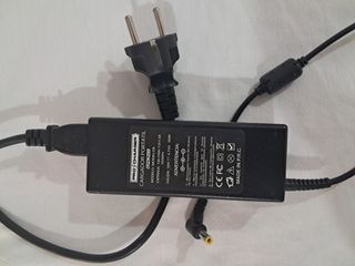 Cargador Portátil  Toshiba satellite