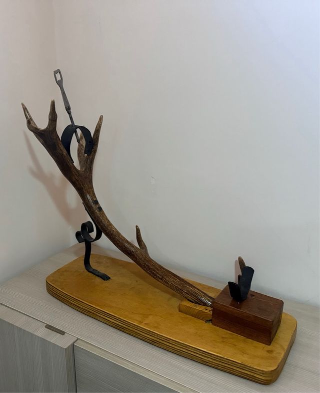 Jamonero de madera