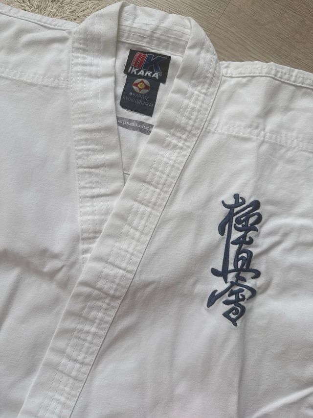 Equipacion Karate niño 130 cm con cinturones