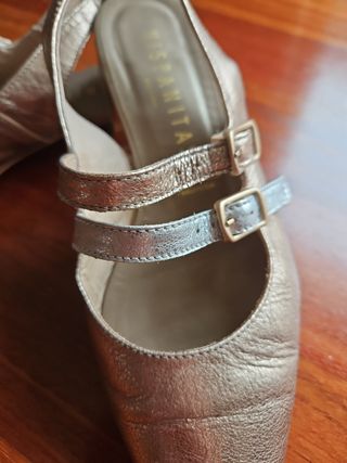 Zapatos Hispanitas dorados 38