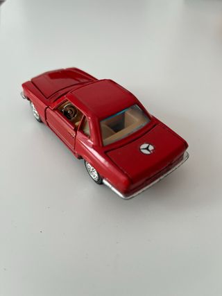 Mercedes Benz SL - Miniatura Metal 1:43