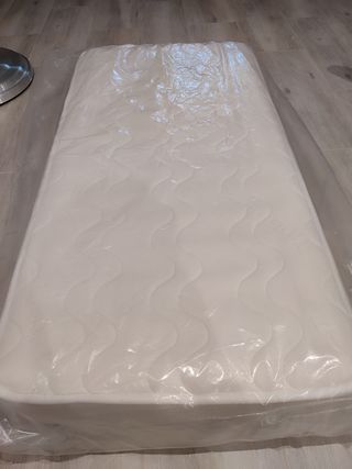 Colchón cuna bebé viscoelástico 120x60 cómo nuevo 