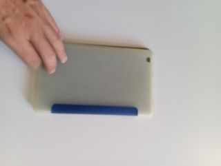 Tablet negra cwowdefu