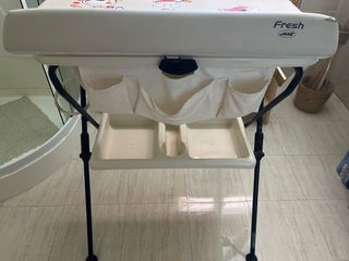 Cambiador Jane Fresh + bañera bebé